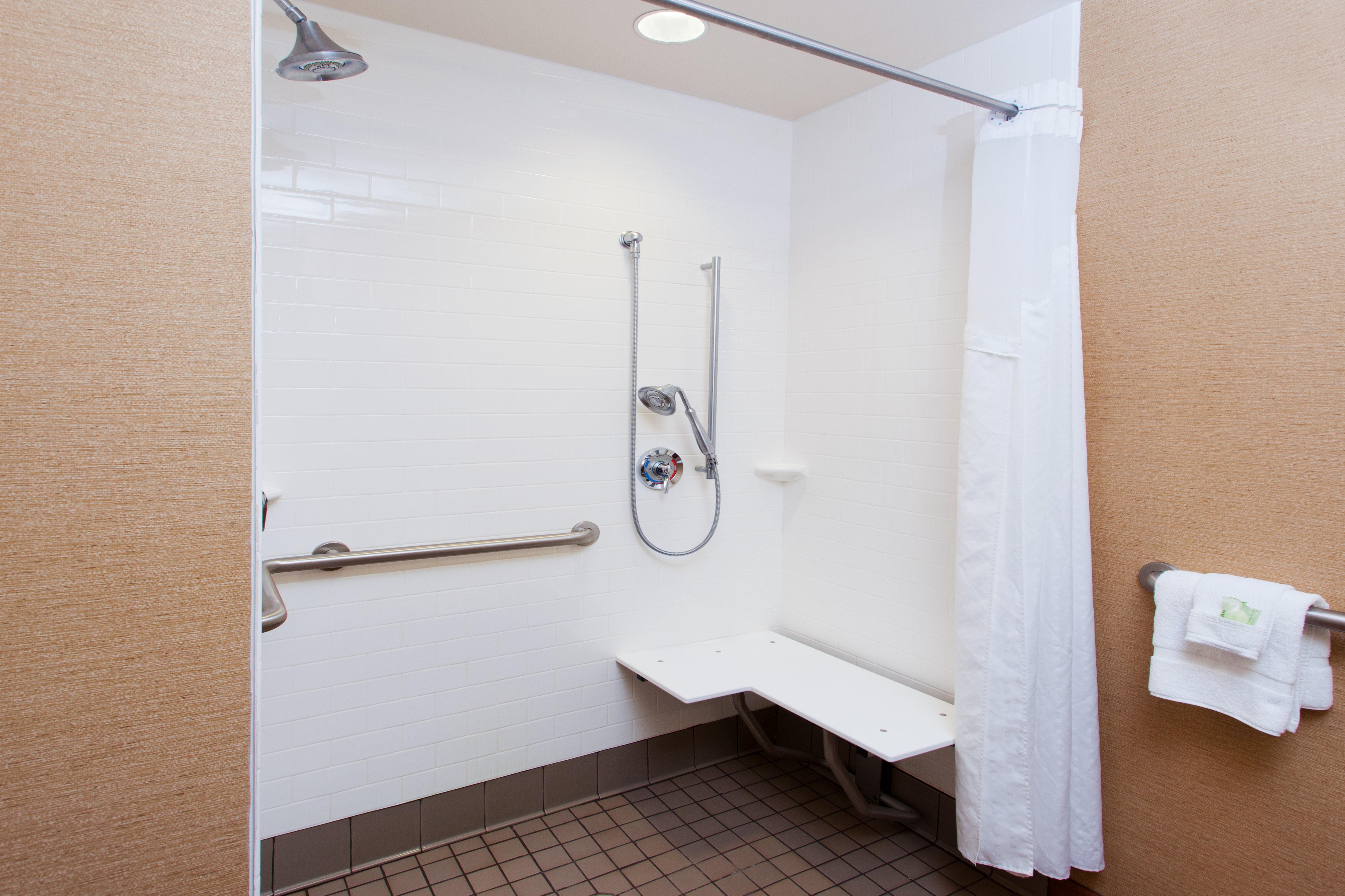 Holiday Inn Express Hotel & Suites Jackson Northeast By Ihg Exterior photo