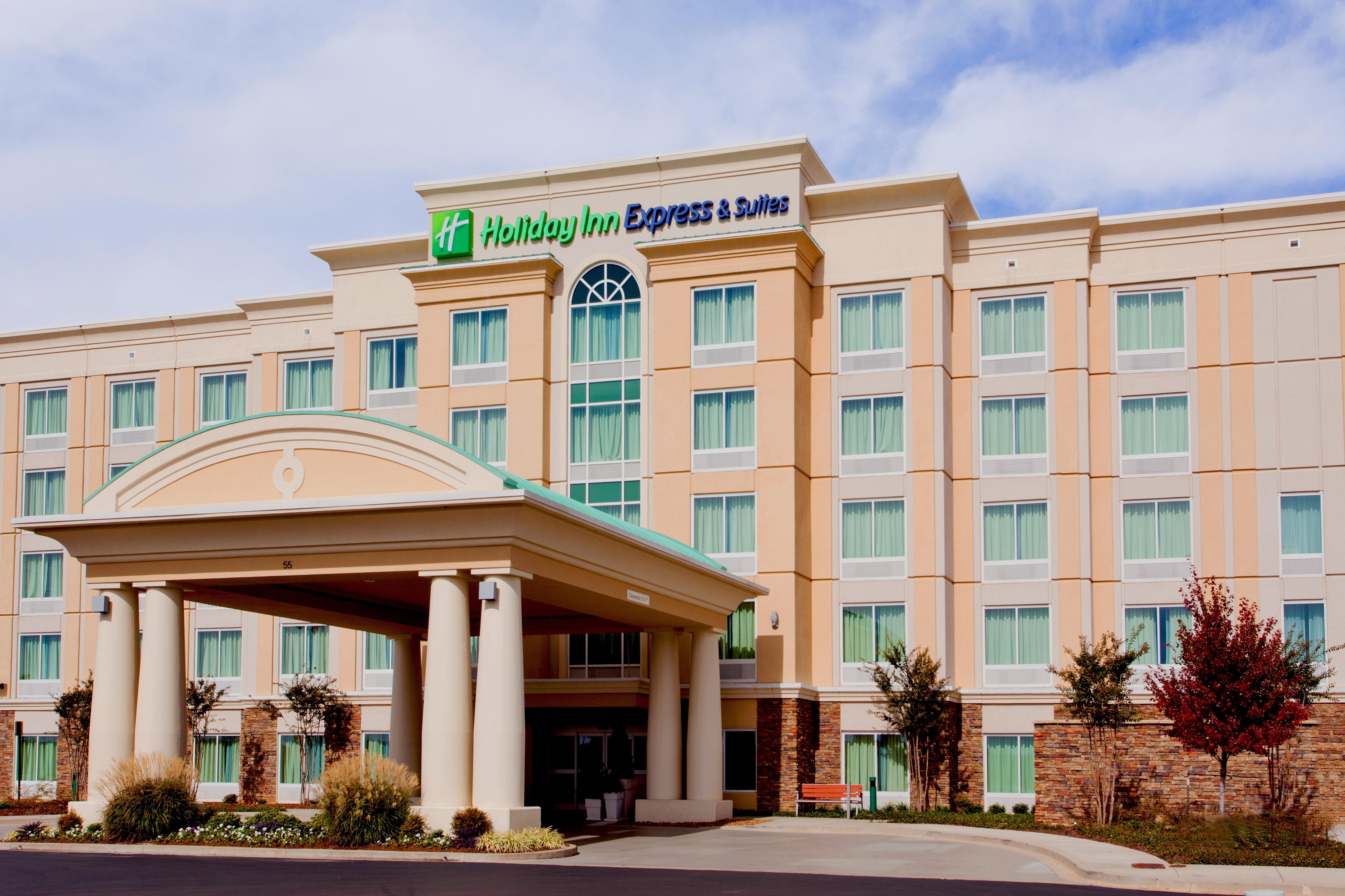 Holiday Inn Express Hotel & Suites Jackson Northeast By Ihg Exterior photo